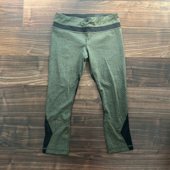 Lululemon leggings - Size 6 - Picture 1 of 4